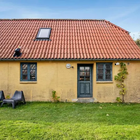2 Bedroom Stunning In